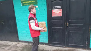 В Брянске «Российский Красный Крест» продолжает помогать медицинским и социальным учреждениям