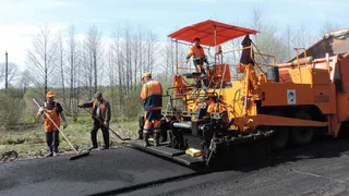 В Брянской области в этом году потратят почти 5 млрд рублей на новые дороги