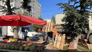 В Брянске на предпринимательницу составили 23 протокола за торговлю в незаконном павильоне