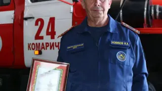 Брянского пожарного Игоря Новикова наградили почётной грамотой губернатора