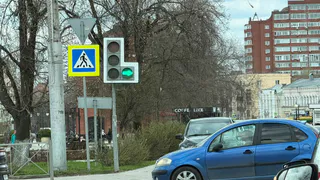 В Унечском районе женщина на Nissan спровоцировала тройное ДТП и попала в больницу