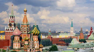 Брянские чиновники пригласили на Дни Москвы российских артистов во главе с Василием Лановым