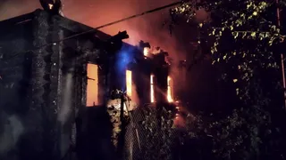 В Брянске при пожаре мужчина получил ожоги головы и лица
