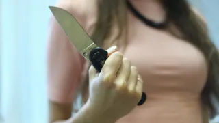В Клинцовском районе женщина угрожала несовершеннолетней дочери убийством