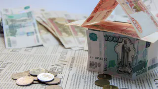 В Брянской области с 1 октября повысят зарплаты работникам государственных учреждений
