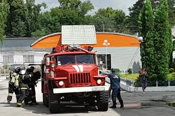 В Фокино Брянской области произошло замыкание электропроводки в административном здании
