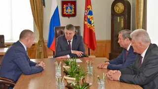 Брянский губернатор встретился с новым директором стальзавода