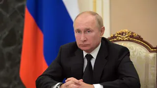 Владимир Путин наградил главу администрации Щебекинского городского округа