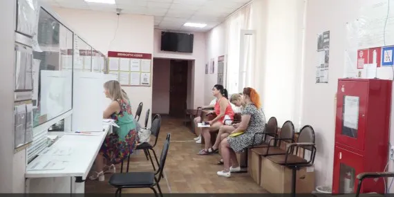 В соцзащите Бежицкого района рассказали о выплатах многодетным и малообеспеченным семьям (видео)