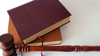 Мэрия Брянска потребовала через суд взыскать с «Юнармии» более 143 тысяч рублей
