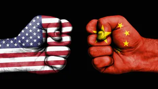 Китай вбивает «клин» в отношениях между США и ЕС