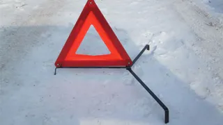 В Брянске легковушка парализовала движение