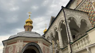 В Новозыбкове Брянской области музей показал старинные иконы Николая Чудотворца