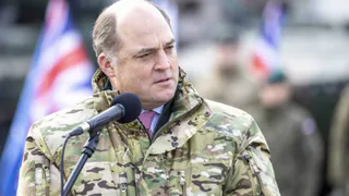 Марш марш на фарш, запад опять призывает Киев  активнее мобилизовать новых смертников