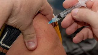 В Брянске 39% компаний запланировали вакцинацию сотрудников от гриппа