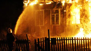 Под Брянском в пожаре погибли люди