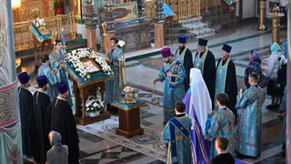 В Брянске митрополит Александр провел всенощное бдение перед Рождеством Богородицы