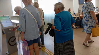 Что нельзя отдавать родным, если не хотите остаться ни с чем. Вещи, которые лучше оставить при себе - мудрый совет 