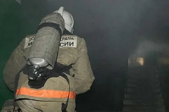 На улице Бежицкой в Брянске горела квартира: погибла женщина