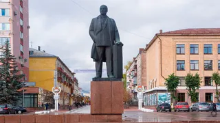 КПРФ пригласила брянцев на церемонии возложения цветов к памятникам В.И. Ленину