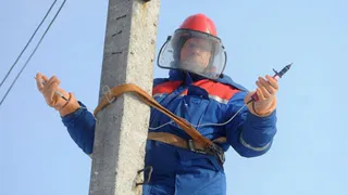 В Брянском районе временно отключат электричество