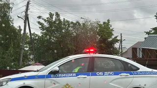 В Брянске женщина на Mitsubishi столкнулась с фурой и автобусом на Московском