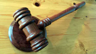 В Клинцах фонд капремонта выплатит компенсацию за затопленную во время ремонта квартиру