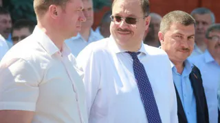 На заезжего олигарха Пайкина подали в суд