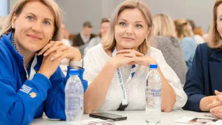 Две школьницы из Брянской области вышли в финал конкурса «Моя страна — моя Россия»