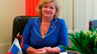 Чиновница управления образования Брянска задержана по подозрению в получении взятки