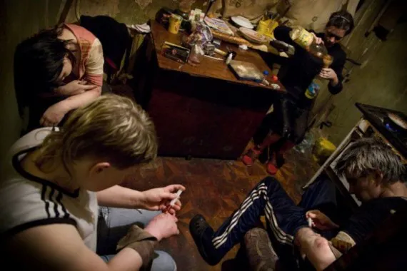 В Брянске под суд пойдет семья наркоторговцев