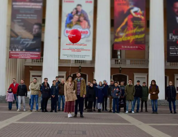 Нескольких сторонников Навального задержала полиция во время акции в Брянске