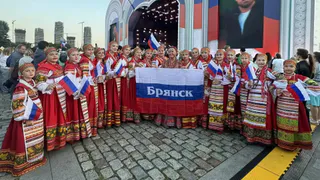 Фольклорная «Зарянка» из Брянска покорила «Русское поле»