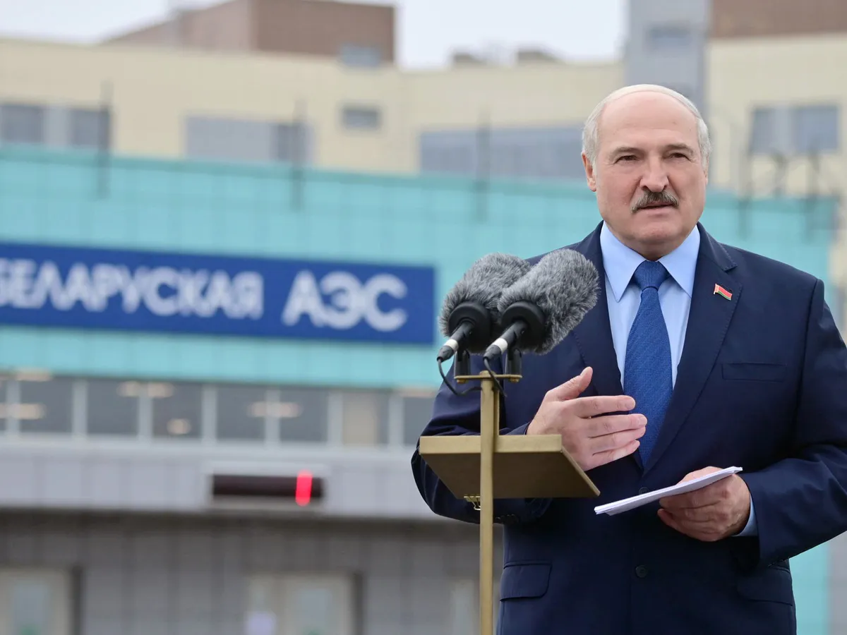 Лукашенко пошутил о принадлежности Брянской области на встрече с губернатором