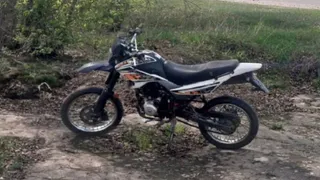 В Стародубском округе пожилой водитель мопеда попал под грузовик 