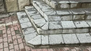 За грязные фасады и разбитые ступени бизнес Брянска заплатит штраф